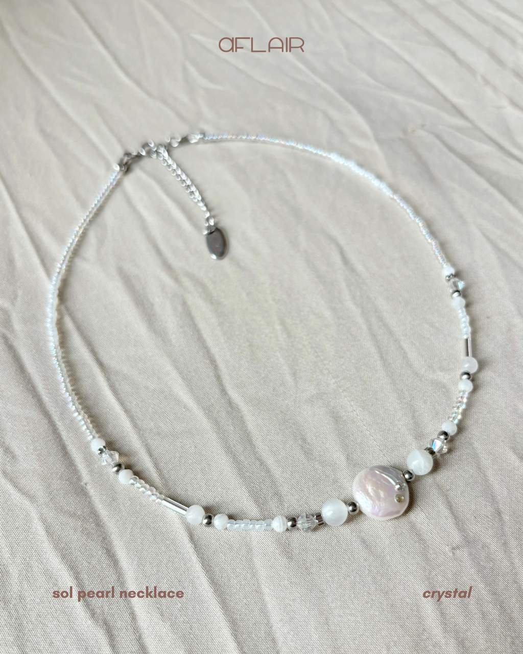 sol pearl necklace